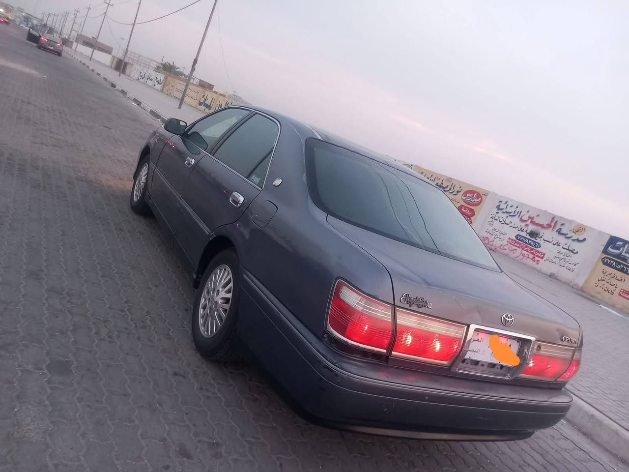 سلام عليكم جنون لبيع رقم صدامي
مكينه وكير 3000 حلوات 

حداده جديده 

تبريد ثلج 

كهربائيات خير من الله 

مكانها بصره معقل 

سعر 80بيها مجال 

رقم ***********
متوفر وتساب
