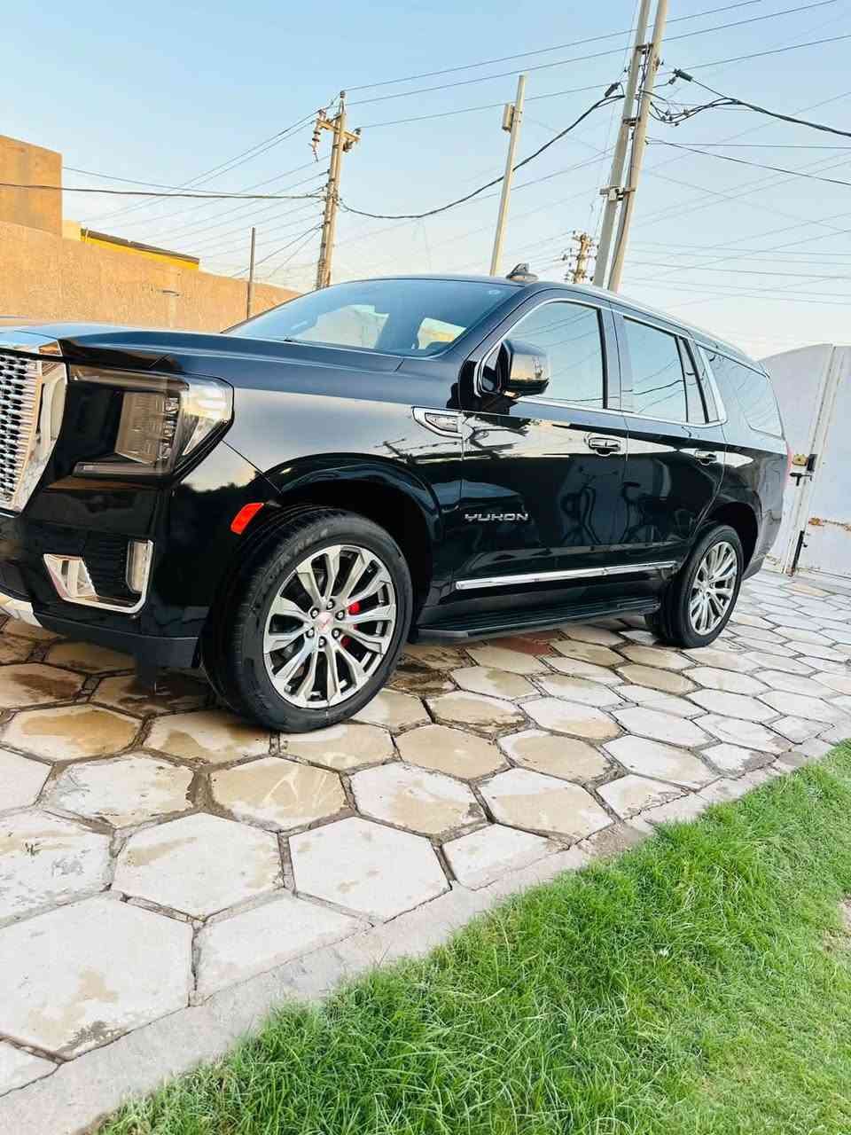 لسلام عليكم
يوكن 2022 SLT فول مواصفات عدا فتحه
ماشيه ٨٥ الف
رقم بغداد( مميز) باسمي 
السياره وارد امريكي حادث فقط بنيد مبدل اصلي 
بدون ايرباك بدون دواخل حادث صطحي 
سياره محدث دنيلي ويل وبجم جاهزه 
سياره جاهزه بدون اي نقص نهائي 
سعر سياره 395$ بيع فقط 
للاستفسار ***********
