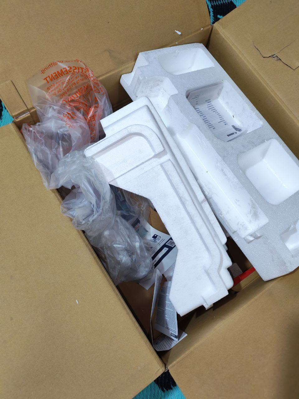 للبيع طابعة كانون G3416
جديدة مع كارتون تواصل عل خاص او الاتصال عل رقم 
***********
بغداد كرادة
