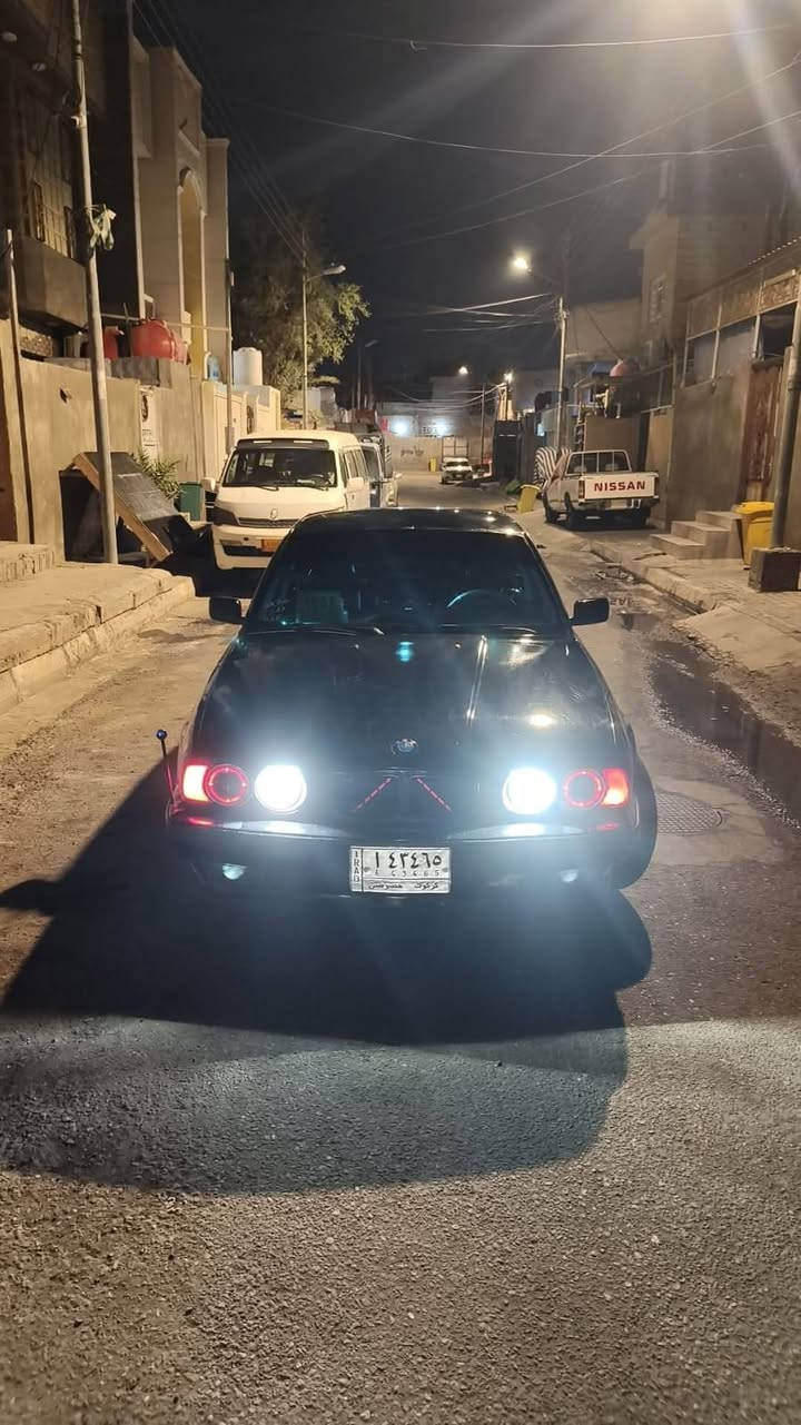بي ام ٥٢٥ • ١٩٩١ • كير عادي