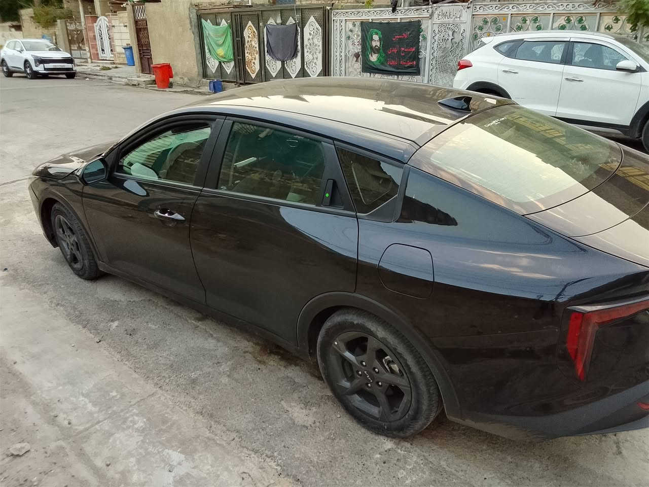 مرحبا من رخصت المدير المحترم بيع فقط بدون مراوس لغرض العلاج السعر مناسب بلنسبه لخوانها كي فور موديل 2025 ماشيه 16,ميل وارد امريكي محرك 2000,دوش حادثها بلمنشور بيها تبديل 3قطع مال الحادث شواصي لغود كفاله ارباك استيرن وبرده فقط محرك كير صدر تبريد كله على وضع الشركه رقم اربيل اتربد تحويل او وكاله ثاني يوم دخول جديد بيها نقوصات دوسه وتريشه مال باب السعر 140وبي مجال بسيط مكاني بغداد *********** رجاااا الي تعجبه على راسي والي متعجبه يدعينا بلرزق
