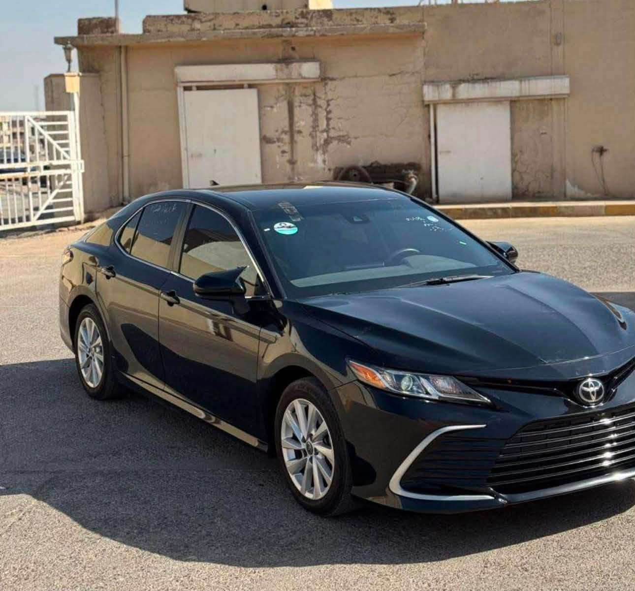 كامرى LE بسعر مغري
موديل 2024
34000كم فقط ماشية
بس بوند ضبغ
رادار امامي + جانبي
كاميرة خلفية
كاتى دهوك يترقم الشمالي
شرط يترقم سيارة
سعر 17100$ مجال للطيبين 
رقم موبايل ***********
