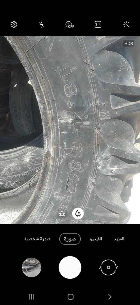 للبيع طائرات حجم 38 نوعيه تركي اخو الجديد السعر مليون 350,000  رحم الله والديك اللي الشراي خليه يخابرنا ***********

نص مكتوب في الصور:
- المزيد
- الفيديو
- صورة
- صورة شخصية