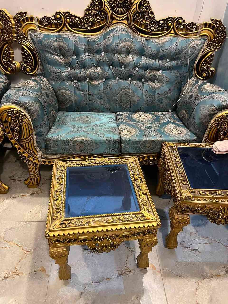 السلام عليكم تخم ملكي 12 مقعد جديد مع طبلات عدد 3 السعر 600 مكاني حي الجهاد ***********
