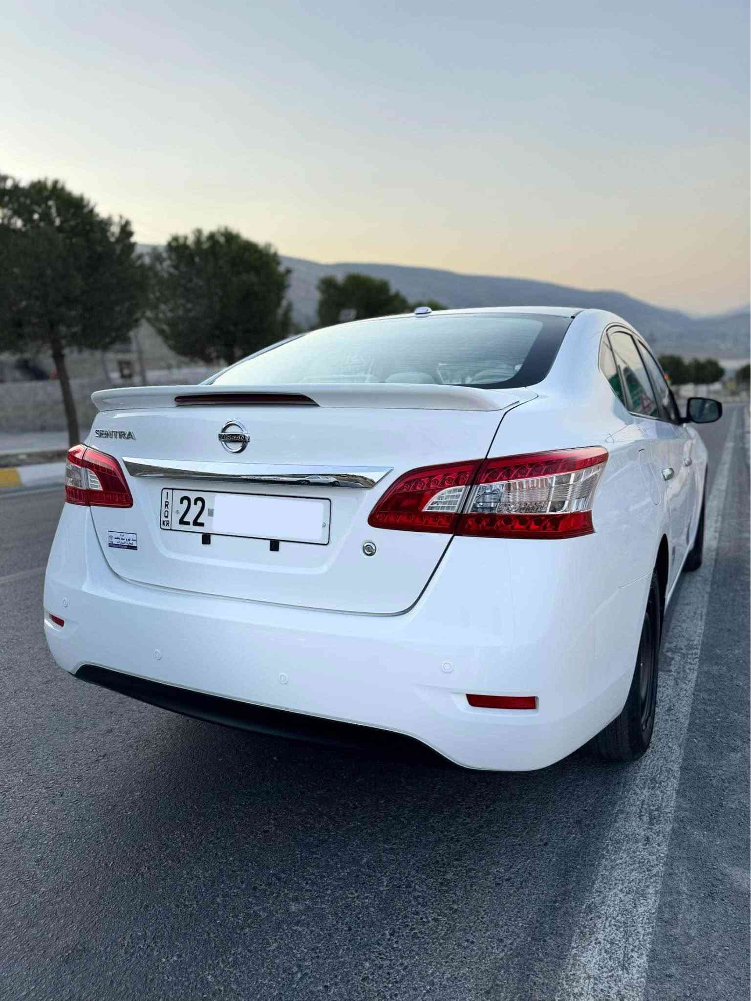 نيسان سێنترا 2020
مواسەفات خەليجی رەنگی سپی بەفری
سفری هەولێرە , مەکینە 16یە 
104 هەزار کم رۆیشتوە
لە سفرەوە يەك دەستە  نموونەیە  لە جوانی 
2 سويجی شەریکەی لەگەڵە
سەنەوی و ژینگە تا 2031 نوێکراوەتەوە

دەعامی بۆ دەعامی بە شەرت بێ بۆیاغ بێ سارد
گێر و مەکینە و تەحویل بە شەرتە
هەموو گيانی بە شەرت
ژمارەی خاوەنەکەی 
*********** أربيل, العراق
