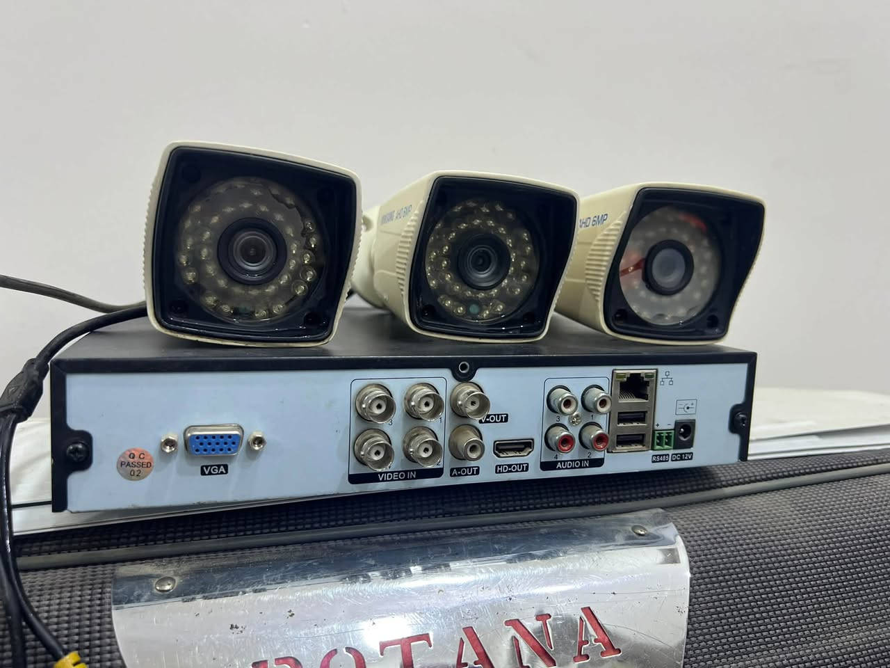 ٤ كاميرات • سامسونج AHD ٦ميگابكسل • DVR ٤CH