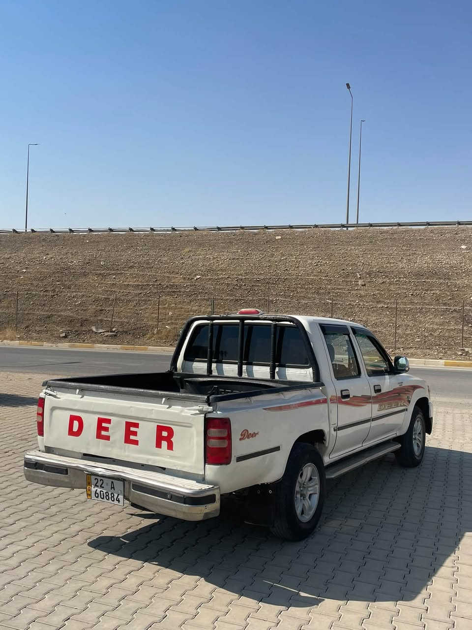 دير بؤفرؤشتن مؤديل ٢٠٠٩  سه نه وى ژينگه و ريگا هه موو شتى نو ئيه غاز به نزين سبوخيش به س بؤديكه ى سبوغه له گه ل جه مپيكى خه فيفى پيشـى هه يه سعرى ٦٣ وه ره قه مه جا ل ره قه م ته له فؤن *********** فايبه ر واتساب له سه ره سعيد ملاقةرة
