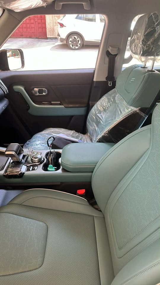 السلام عليكم
Jetour T1 comfort 2026 

- ماشيه 1300 كيلو بعدها زيرو السياره . 

للبيع السعر المطلوب ٣٣ ونص . 

*********** . مرقمه بغداد جاهزه . موقعها بغداد .
