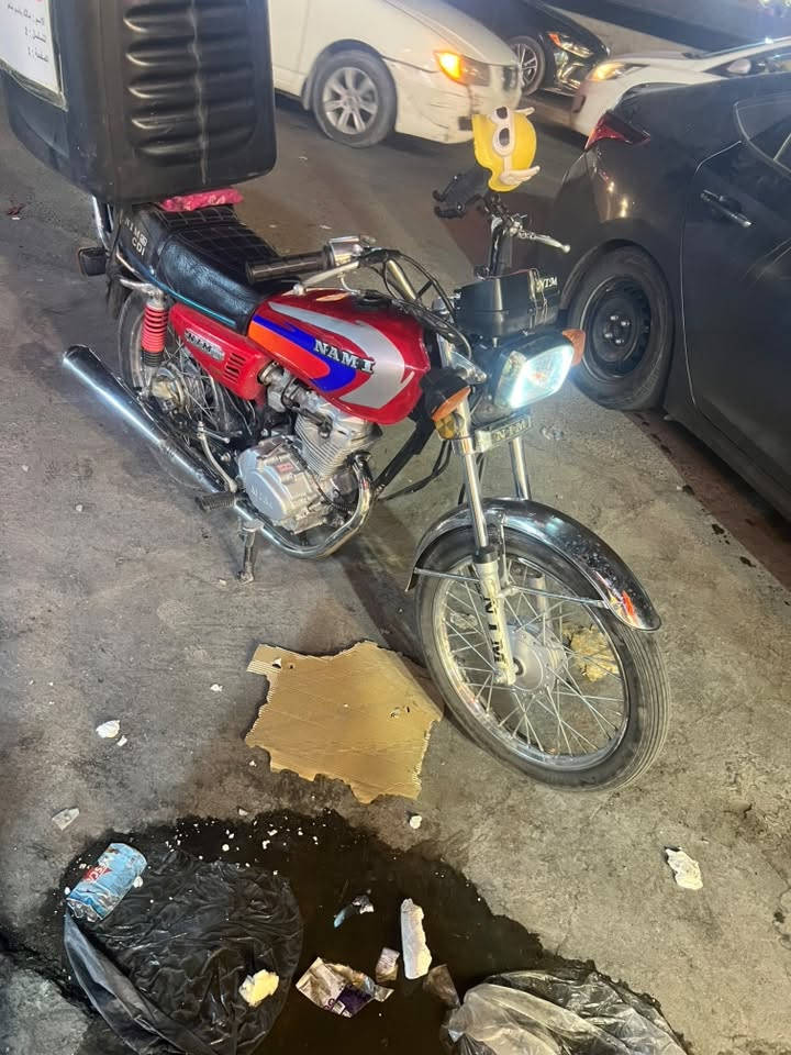 سلام عليكم نامه امتياز موديل 25اوراق كامله
سعر 650وبيه مجال 
مكاني بغداد بسمايه ناحيه الوحده 
***********
