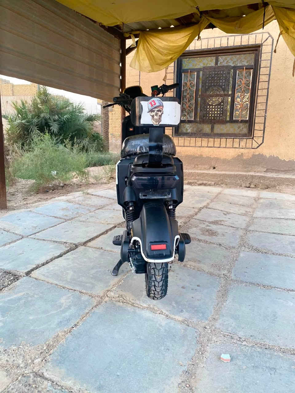 السلام عليكم دراجه R900 للبيع مكاني ناصريه
بطاريات/28 أتحداك تلگالك بطاريات هيج نضيفات كلشش 

هورن

نضام البگ 

دبل إشاره

نضام البريك الأمامي معه البريك الخلفي يده واحده 

أشاره يمين يسار

عمبارات رياضيه بلاد 

لايت عالي ناصي 

3 نمر 

السرعه 78حقيقييييييي 

تمشي حسب تجربتي وما لاح عليها تقريبن 35كيلو متر 

انتباة انتباة مبدللها عقل رياضييي لغرض السرعه 

السعر600الف وبيها مجال بسيط 
***********
