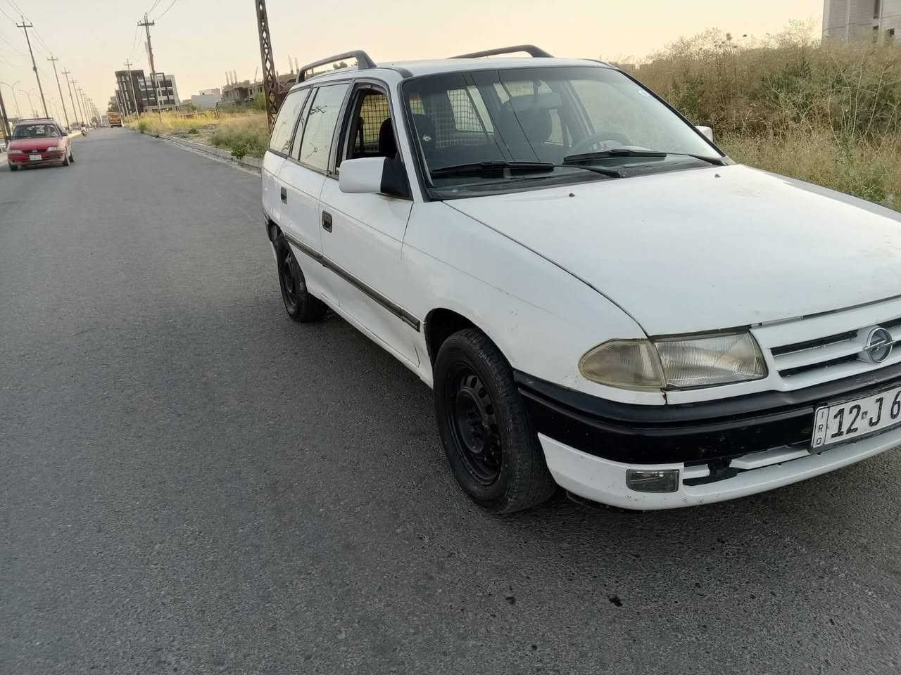السلام عليكم استرا للبيع ستيشن الموديل 93 الحجم 18 سبق دوائر ودوسات گير نظيف  محرك طالب رنگات وايرمانيه جاهزه دوشمه  جاهزه طخم حيل نظيف سياره مال بيت مال جنايه هزه جديده رقم جديد باسمي سعر 45 وبي مجال بسيط العنوان موصل حي الفلاح شرط التحويل رقم الهاتف***********////// اسيا***********
