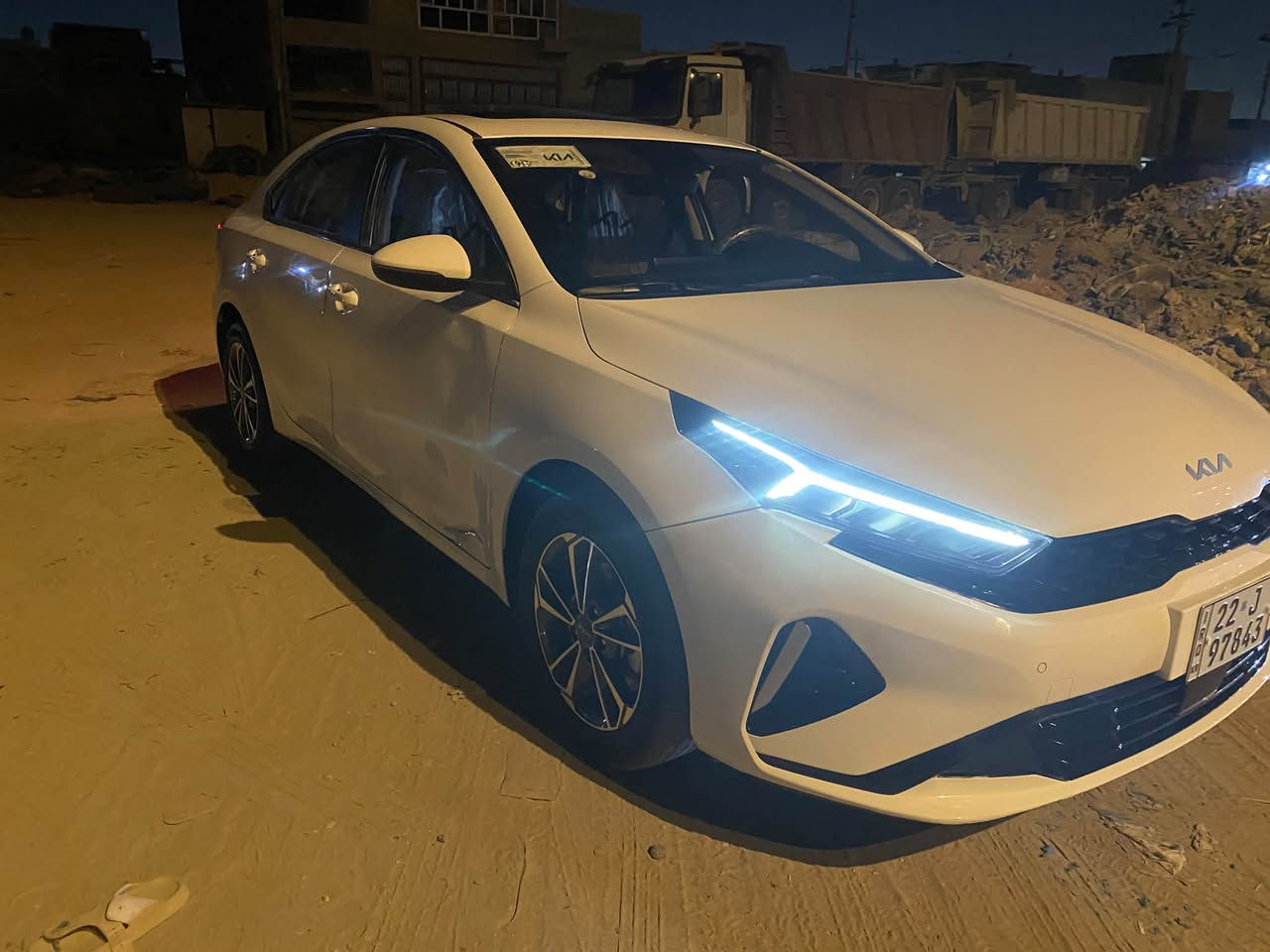سلام عليكم كي ثري موديل 2024كفاله عامه بس الباب والعتبه ع  طختها مثل ماموضح بلصوره يرادها بارد فول واحد ع واحد مكاني النجف سبير منازل ماشيه ٣٥رقم ***********
بصمه 
فتحه 
ترحيب 
كشنات جلد
لد امامي وخلفي 
مري شفط
حساس امامي وخلفي 
تبريد بيانو
سايد بريك بصمه
ويل كروم 
اشاره لكزز
بصمتين

السعر128
