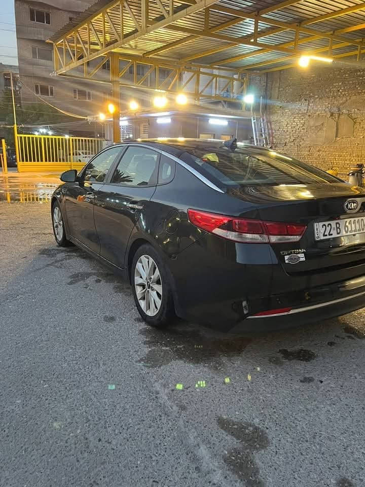 للبيع اوبتما 2018 
كير محرك خير من الله 
حادثها فقط قبغ الصندوق 
السعر 125 وبيها مجال لطيبين
للاستفسار اتصال ***********
