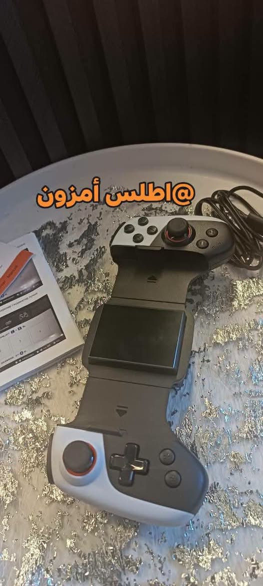 يد ألعاب موبايل • مروحة ٧ شفرات • تصميم جوكر