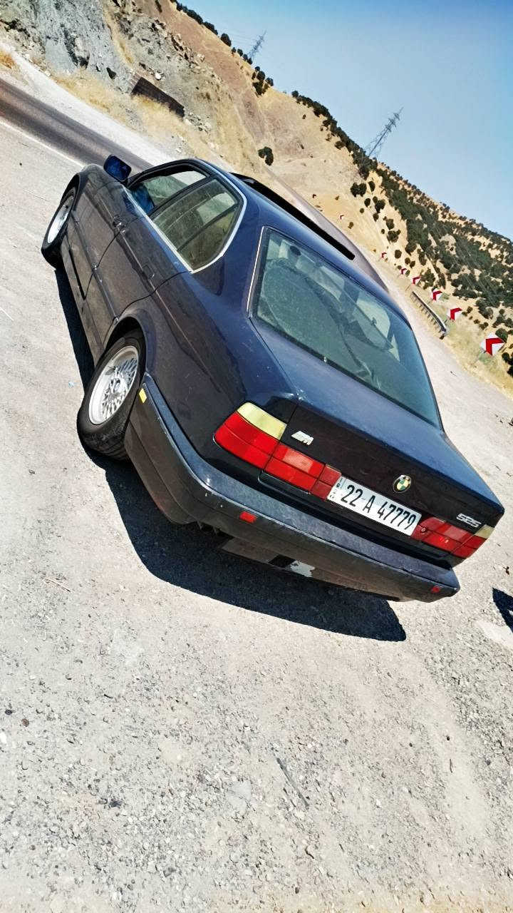 bmw525گير عادي 
سعر 45 
موديل 91كپس   گيرو مه كينه به شه رت  قتره سه رف و بوخاري نيه   سه نه وي تا 2030نويه  ره قه هه ولير    جام كاره با سلايت قفل مركزي  ويل حسير لايت زينون   مسروفي نيه ديسك تازه  گؤراوه عاينه و كلاج تازه بؤ گؤراوه   پيش و پشتي بي ليدراو   سياره يه كي تا بلي جوانه  ره نگ نيلي   شوين كركوك 
ژماره موبايل *********** كركوك, العراق
