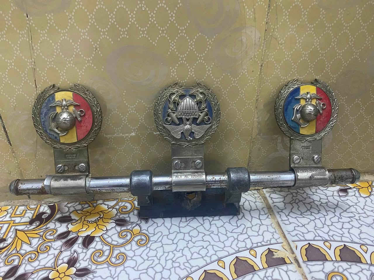 هورنات بوش اصلي +مسطره توج اصليه 

سعر خاص ومناسب 

رفاعي - ***********
