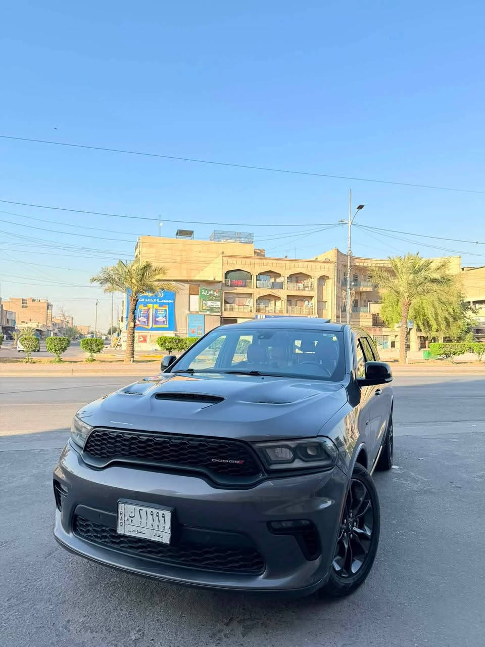 🚗 للبيع دوج دورانكو RT موديل 2021 🔥
▪️ محرك 5.7L HEMI V8 ▪️ اللون: رصاصي ▪️ الممشى: 48 ألف ميل فقط ▪️ برمجة احترافية عند مصطفى إيكل ▪️ بلكات Racing ▪️ تشغيل وأداء ممتاز، السيارة جاهزة وما تحتاج أي صرف.
المواصفات: ✅ تشغيل بصمة 
✅ شاشة كبيرة مع كاميرا خلفية
✅ كراسي جلد احمر 
✅ تدفئة وتبريد للمقاعد الأمامية و تدفئة للمقاعد الخلفية
✅ مقود مدفأ مع تحكم كامل
✅ فتحة سقف
✅ دفع رباعي (Four-Wheel Drive)
✅ شفتات ستيرن
✅ حساسات وكاميرا رجوع
✅ برمجه طلقات ببكورن فصله
الملاحظات.
جاملغ خلفي (جهة الصدر) مصبوغ.
بدون إيرباك.
بدون شاصي.
عليها دبات سكات باك والدبات الاصلية موجودة 
صور حادث موجوده بل منشور 
العنوان : بغداد / حي جميلة
للتواصل : ***********
السعر : 290 و بيهه مجال بسيط

نص مكتوب في الصور:
- ali6400