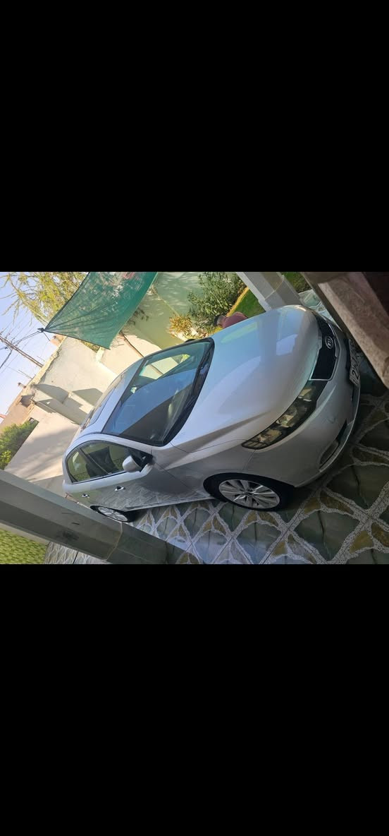 سيراتو فول موصفات فتحه بصمه رقم أربيل دولي سنويه هزه فحص كله جديد كير محرك تخم تايرجديد صدر امامي خلفي جديد مكينه ١٦٠٠دوش سياره جاهزه من كلشي ***********السعر ٩٧ بيه باب مبدل بلادي الخلفي بدون اي ضرر داخلي
