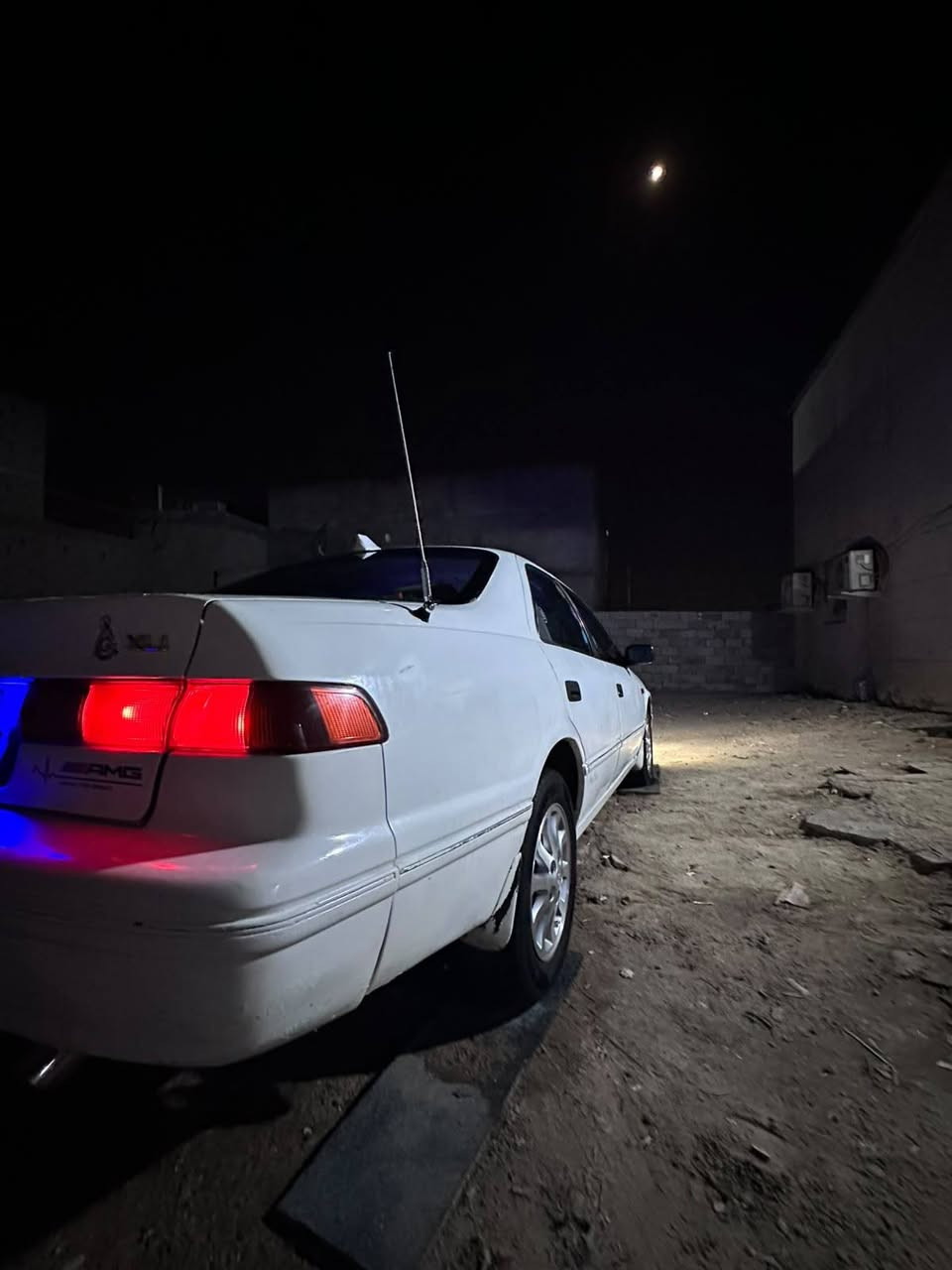 سلام عليكم سياره كامري موديل 2000 سياره كفاله من ضربه ونقل والكص سياره تبريد كهربائيات حداديه محرك 1800 4سلندر رقم بصره نكليزي سنويه لغايه 29 يسره بلاد المكان البصره أبي الخصيب رقم الهاتف *********** السعر 58 وبيه مجال البصرة, العراق
