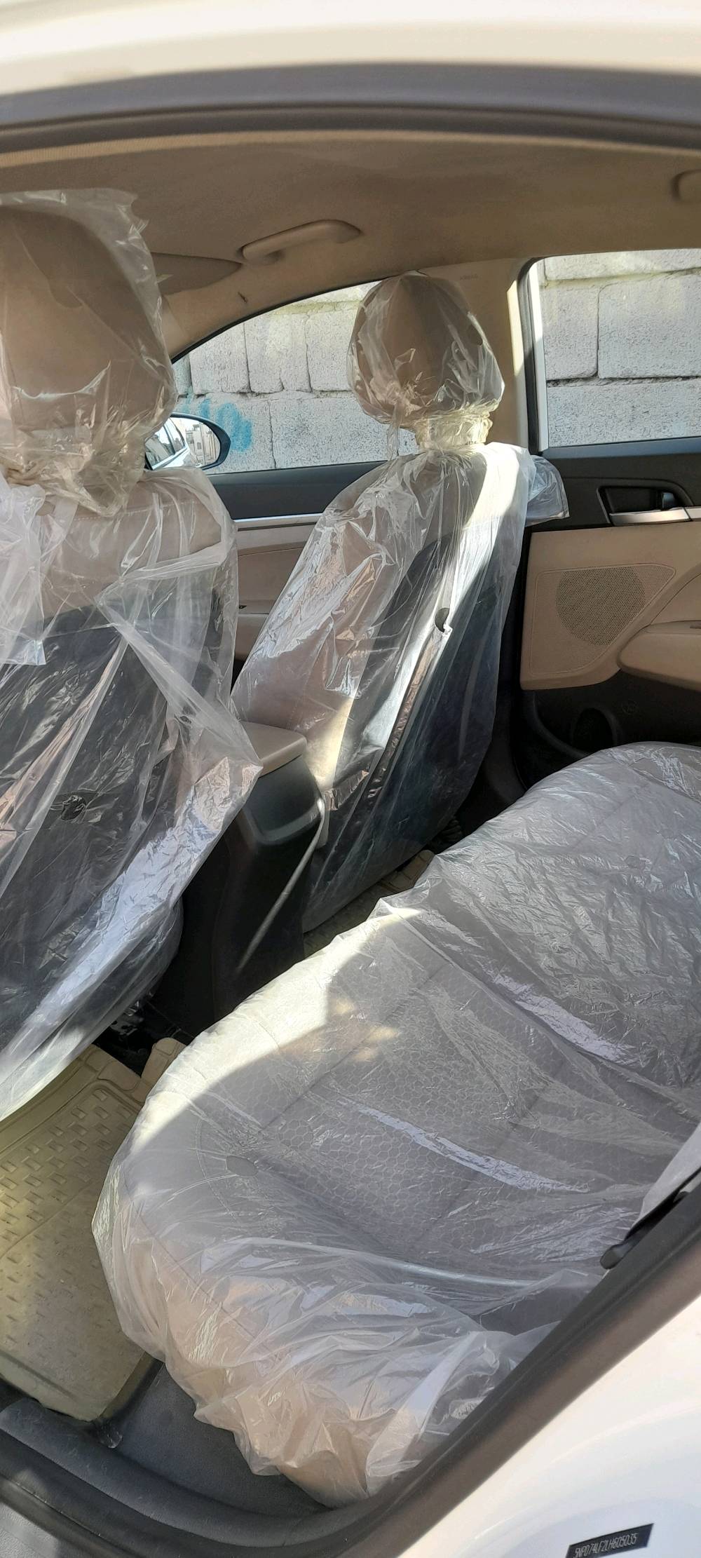النترا 2020 وارد امريكي مكينه 2000 دوش كير AT رقم بغداد معوقين لون ابض صدفي حادثها بمريكا جهة اللايت الايمن مبدل بنيد والمدكر راجع نفسه ع البارد وبيها بارد اماكن صغيره هنا بالعراق السياره تبريد تدفئه سياقه ذاتيه شاشه كبيره السياره حلوه السعر 125 وبيها مجال للاستفسار الاتصال على الرقم ***********