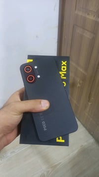 بوكو X8 برو ماكس • ٢٥٦ • رام ١٢
