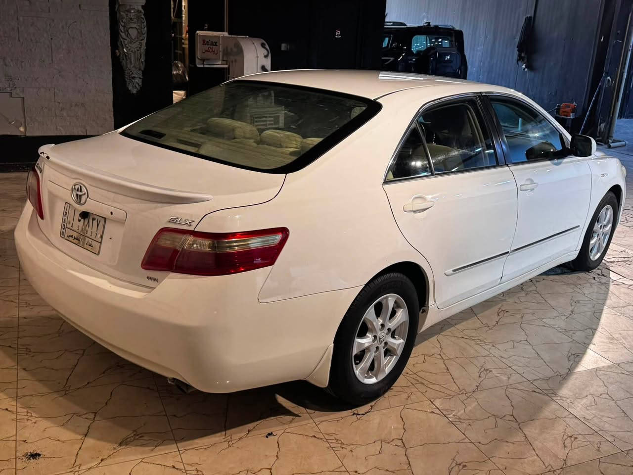 كامري 2007 خليجي glx
مواصفات :

قطعتين تبريد

كشن كهرباء

شاشه وكامرا 

تحكم مقود وكروز سرعه

مكينه 2400vvti

داخل صاج 

كشن مخمل 

حاضن اكواب

لايت عدسه زنون 

رقم بغداد بسمي 

مكانها كربلاء 

السياره بيها قطعتين رش صبغ بدون ضربه

السعر 99 قفل 

لاستفسار الاتصال او مراسله واتساب ***********
