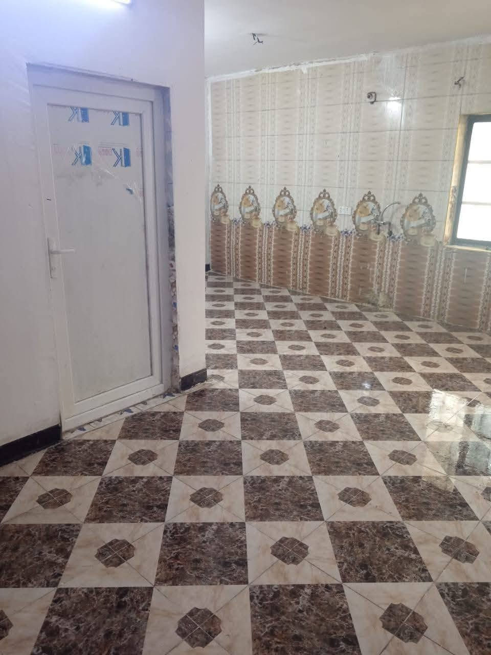 دار للبيع 220 متر  طابقين 📌  طابو صرف 👍🏻بأسم شخص واحد بيع بسعر مناسب
كركوك 📍 حي العروبه

📞 للاستفسار والتواصل (واتساب 📞 ***********
