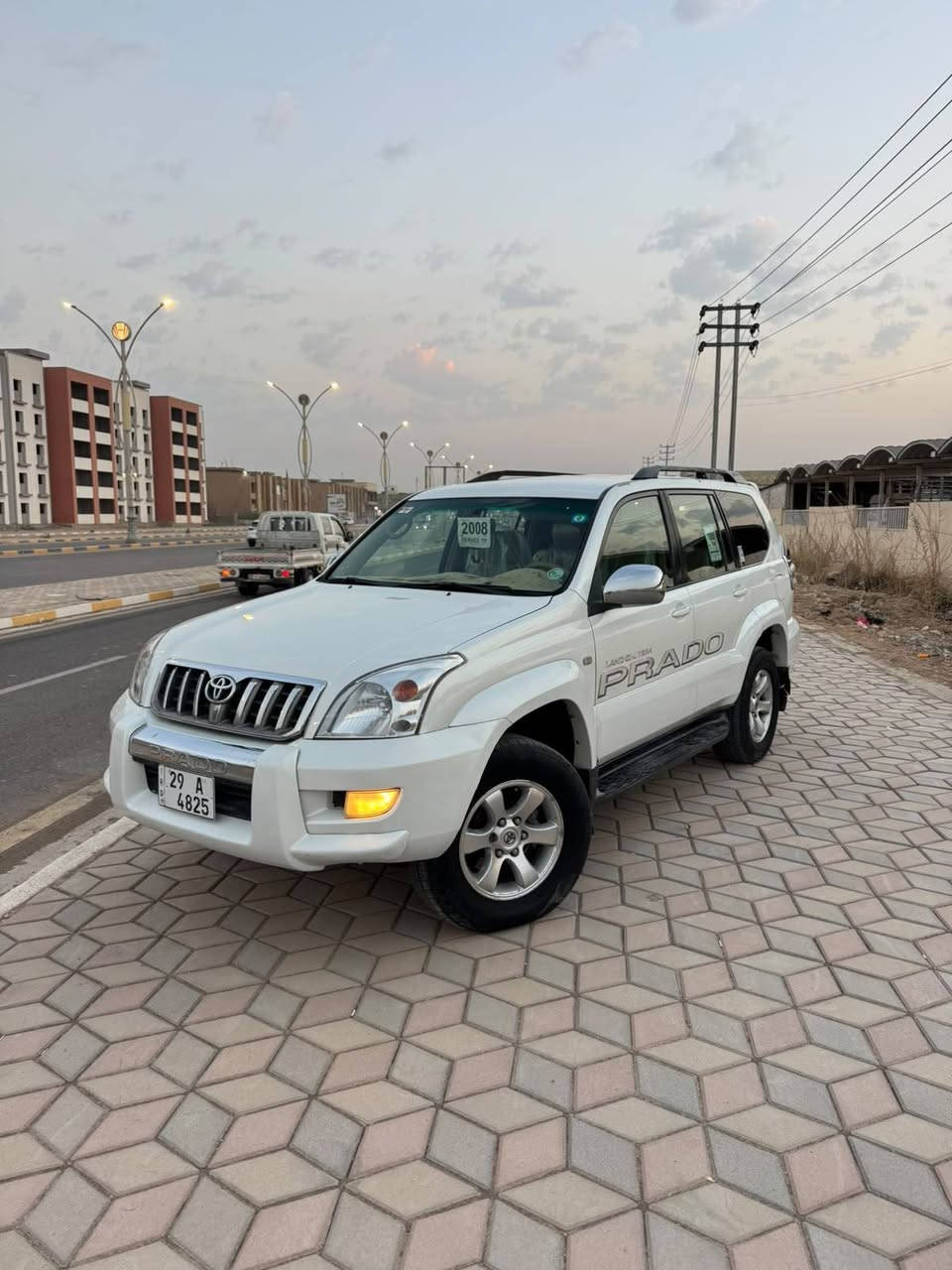 برادو ٢٠٠٨ • رقم واسط • مكينة ٢٧٠٠