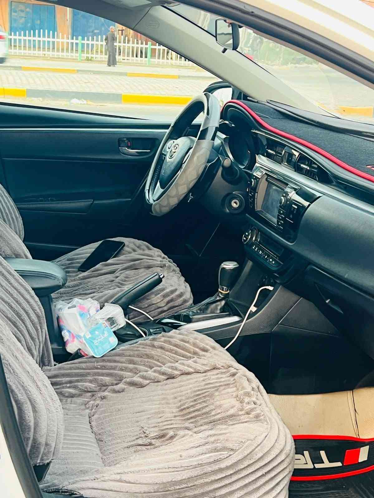سياره وارد كندي(مديل14
سلام عليكم للبيع للبيع مستعجل  حادثه جاملق وبنيد 
بيه طخات خفيفه 
مكينه 1800 
الجاملغ اليسر بي طخه ابيع واقع حال علمود اكون صريح وياك تجي تشوف بعينك تقتنع وتطلع راضي نشالله التواصل (***********)
