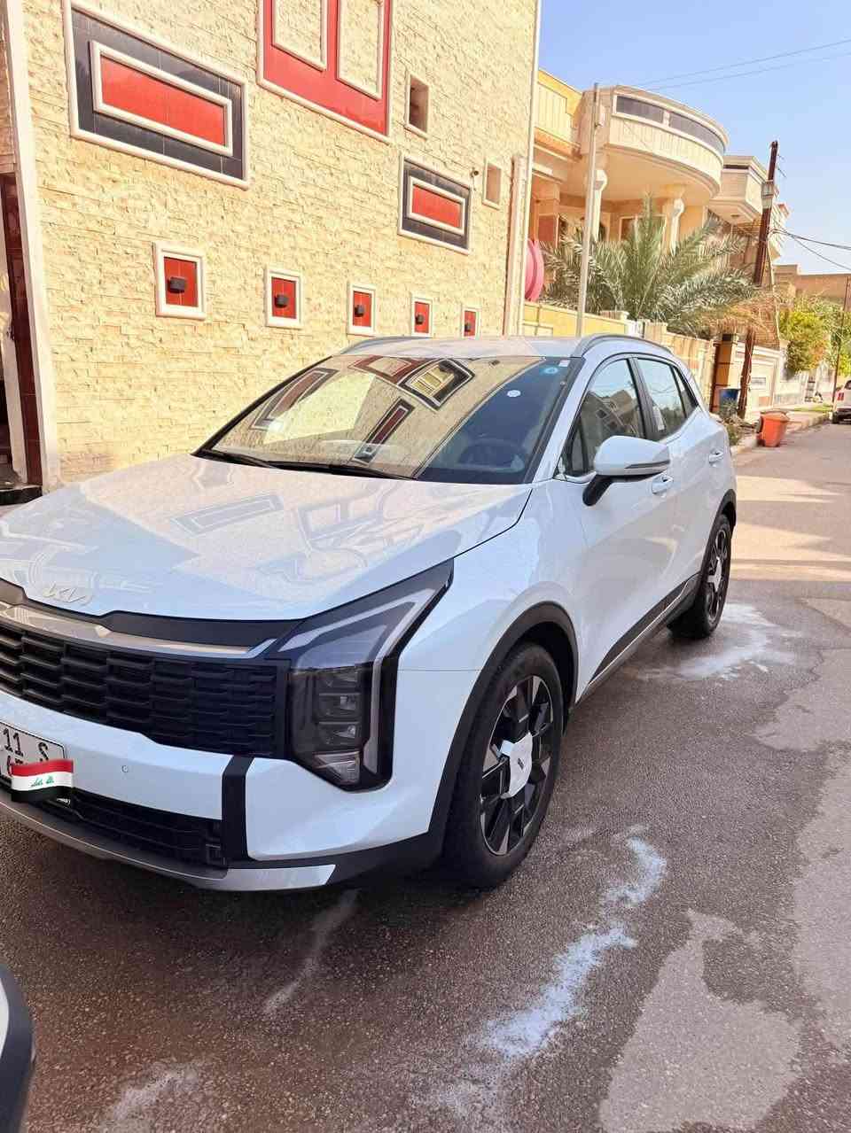 كيا سبورتج 2026 ✨
🔹 الموديل,2026

🔹 الحالة: زيرو (11000كم )

🔹 مكفولة كفالة عامة 

💎 المواصفات:

✔️ محرك 2000 دوش قوي وعملي

✔️

✔️ مقاعد جلد بيج واسود فاخرة 

✔️ شاشة كبيرة ديجيتال حديثة

✔️ مقاعد كهرباء (2 كرسي) – 3 وضعيات

✔️ تدفئة وتبريد كشنات لراحة أعلى

✔️ تبريد شاشة + منفصل 

✔️ لايت أمامي 3 عدسات LED

✔️ حساسات أمامي + خلفي

✔️ هند بريك كهربائي

✔️ صندوق خلفي كهربائي

✔️ شاحن موبايل 

✔️ ويل حجم 19 أنش 

📍 الناصريه 

السعر242وبيه مجال حك الجيه 

📞 للاستفسار:

***********
