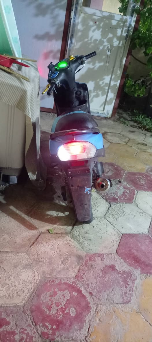 ماكس عدله كامله مكمله لا تبخير ولا تنقيص دراجه خير من الله سعر 350 قفل قفل قفل ***********
توزيد 
يدات بريك خلفي وامامي 
يدات سكليتر 
كلجات رياضية امامي خلفي
صالنصه رياضي جديده
عداد اكتروني 
قبق فلاوين 
استاند موبايل
(نقص قبق هندر و باتري جيب باتري وياك شغل و طلع لو تريد تحمل و تطلع)
