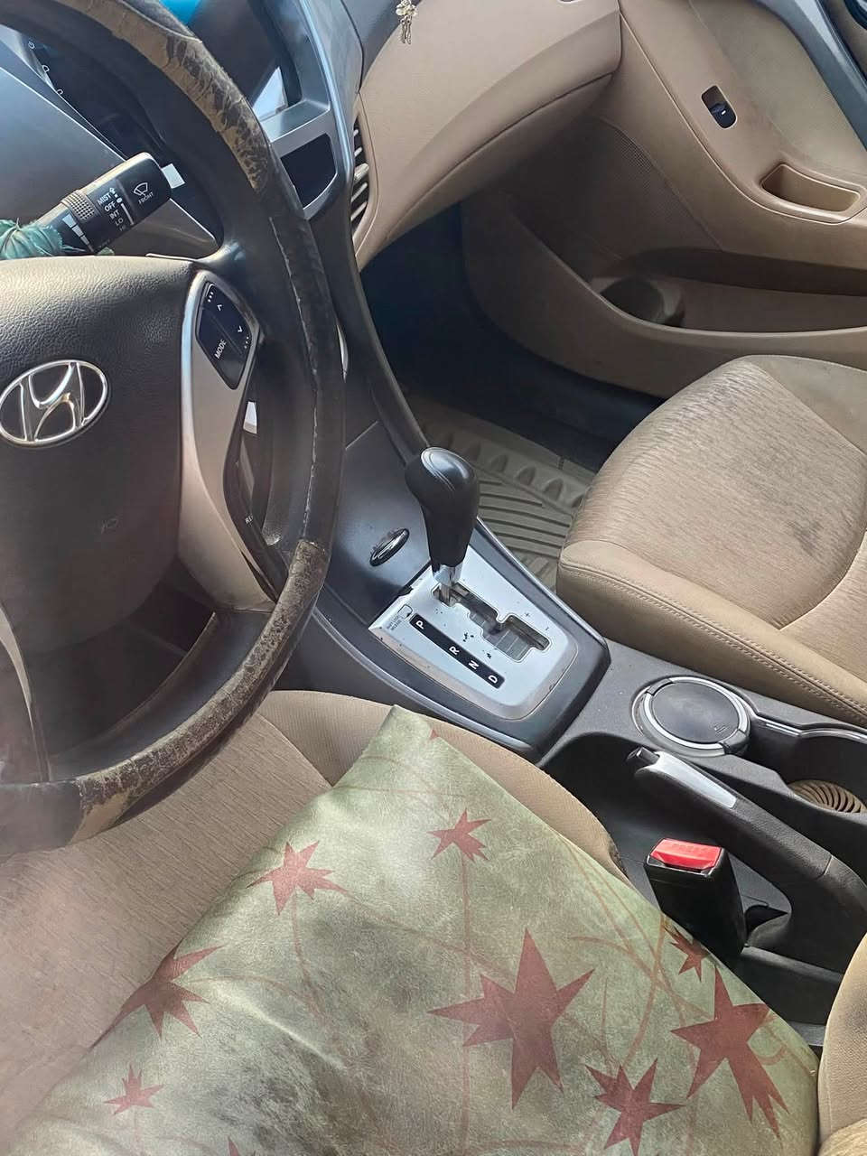 سلام عليكم النتره مديل 12 خليجي رقم اربيل انكليزي اب اسمي سنويه ل 27 بيه قطعتين بدون دواخل افحص وين يعجبك السعر 93  اتصال ***********
