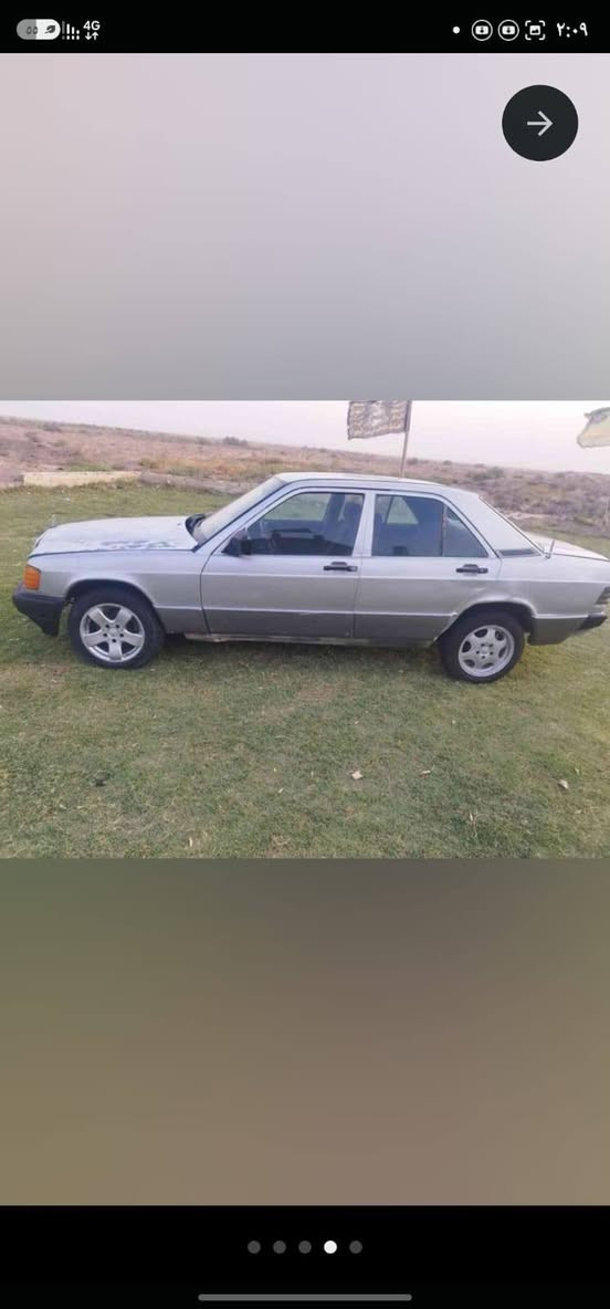 مراوس أو بيع حسب القناعه
سلام عليكم 
مارسيديس طيارين 190 موديل 1991 سيارة جاهة ونضيفة مكينته ونجي 6 سلندر غرفته جديده راعيه يريد مداور السعر 21 ورقه سيارة مشروع وطني مكاني سوق الشيوخ كرمة بني سعيد ***********
