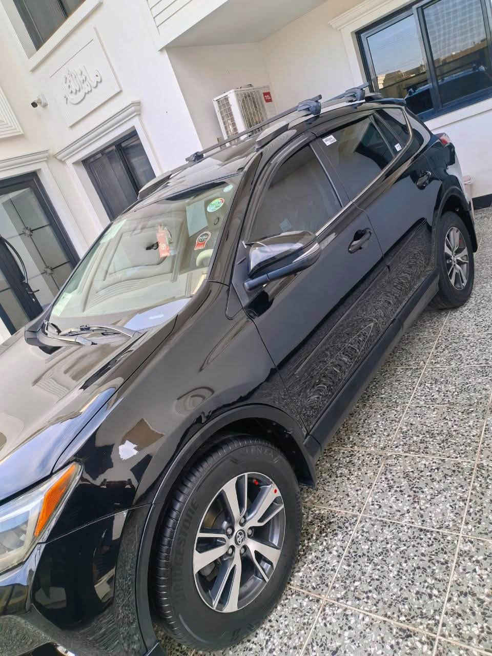 للبيع تويوتا راف 4 موديل  ٢٠١٧
مواصفات XLE
السعر 140 وبيه مجال
وارد أمريكي
 ماشيه 93
رقم سليمانية
فول موصفات سياره 
فتحه سقف
كامره شاشه

شاشة فول تحكمات ستيرن
٣ أنظمة قيادة سبورت وايكو ونورمال
رادار أمامي

محرك ٢٥٠٠ ما مفتوح وجديد

تبريد بلادي شركه

حداديه نظيفه تخم تاير باتري جديد

بدون  أيرباك    شرط شركه 

حادث سيارع جاملغ وبنيد شرط بدون دواخل 
بل العراق شويه بصندوك صار بيها مجال

***********
