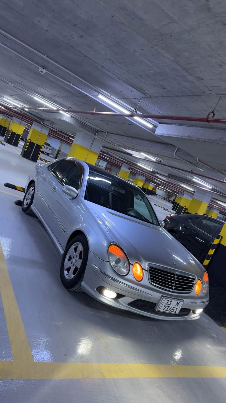 مرسيدس 211 • E500 • موديل ٢٠٠٢