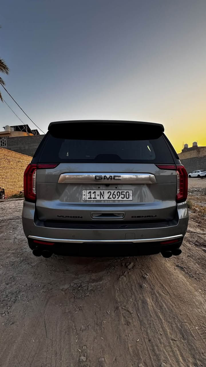 GMC Yukon 2023 دينالي سبورت
سياره مزوده بشوته رياضيه وكزوز رياضي من امريكا 
ماشيه 24 الف ميل 
ضرر موضح بصوره ومصلح بارد 

    كاميرا خلفية
سقف بانورامي
صندوق كهربائي
كاميرا أمامية
كاميرا 360
التحكم على المنحدرات
مستشعر وقوف
تدفئة المقاعد
تبريد المقاعد
بصمة
مسند ذراع
مثبت سرعة
مرايا جانبية كهربائية
نوافذ كهربائية
حساس المطر
شاشة
مراقبة النقطة العمياء
نظام المفتاح الذكي
التحكم التلقائي بدرجة الحرارة
نظام بدء التشغيل (زر تشغيل)
نظام فرملة الطوارئ
مقاعد كهربائية
8 وسائد هوائية
مصابيح زينون أمامية
مصابيح LED أمامية
نظام إنذار
قفل مركزي للأبواب
مانع الانزلاق
عرض المعلومات على الزجاج الأمامي (Head-Up Display)
تدفئة مقود القيادة
لوحة قيادة رقمية
إضاءة محيطية
أبل كاربلاي
مقاعد الصف الثالث
ABS
4×4 (دبل)
التشغيل عن بُعد
رادار
شاحن لاسلكي
🟥سعر 490$يعني اربع شدات و90ورقه
 🟥مكلف بنشر 
لاستفسار اتصل
***********
