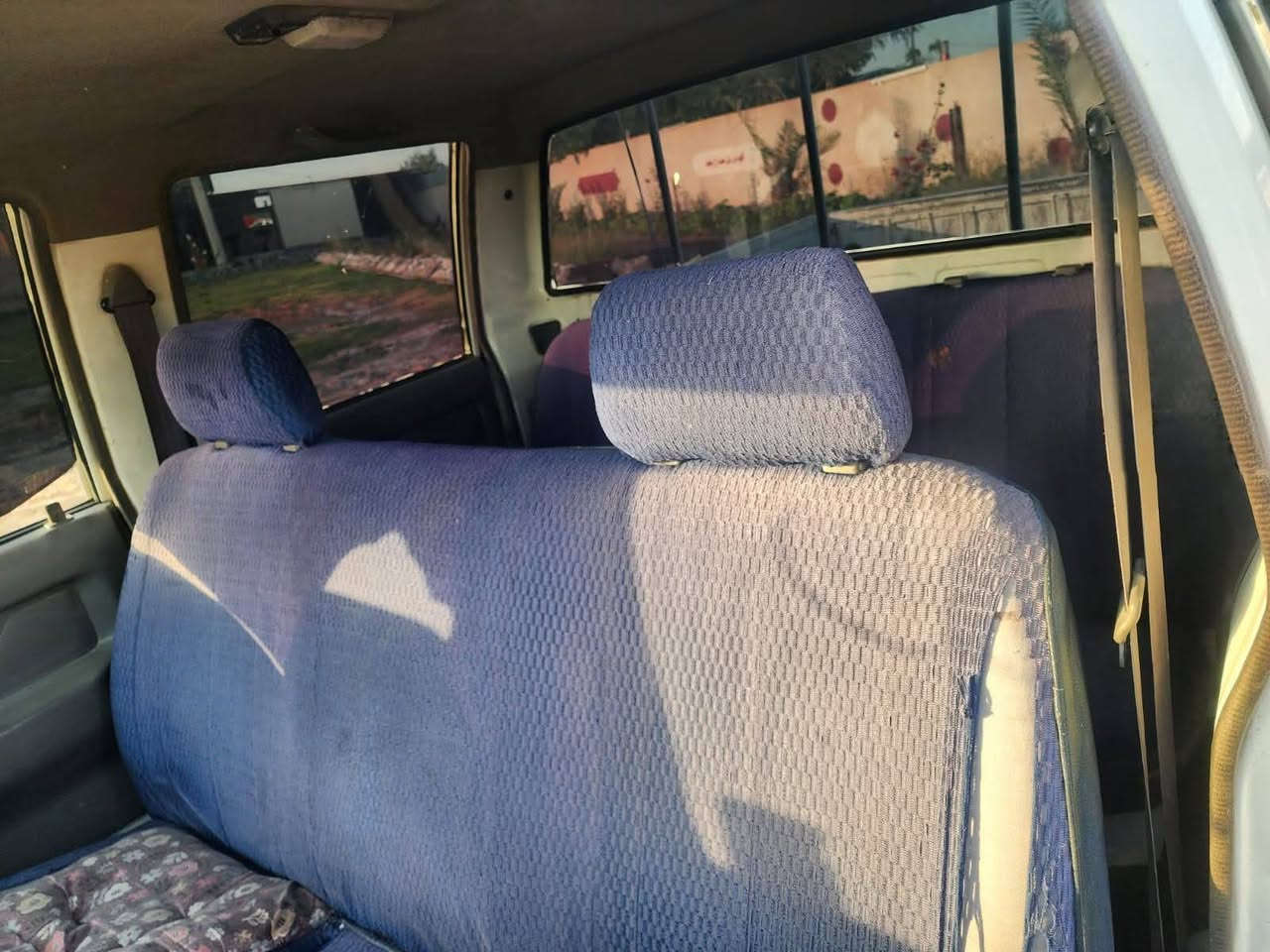 السلام عليكم  للبيع سياره مال مزاد وزاره الصحه دائره صحه النجف  الاشرف
١  موديل 2001  
٢النوع ISUZU ازوزه  الصنع ياباني
٣المحرك 2200 بخاخ  محرك مكفول العداد 180 km
٤تبريد تدفئه كامله ويه السويج
٥كهربايات كامله 
٦ تسجل بل مرور
٧ مقفوله كفاله عامه من الصبغ
٨ تايرات جديده
المكان الحله ناحيه النيل السعر... 48ورقه
***********
