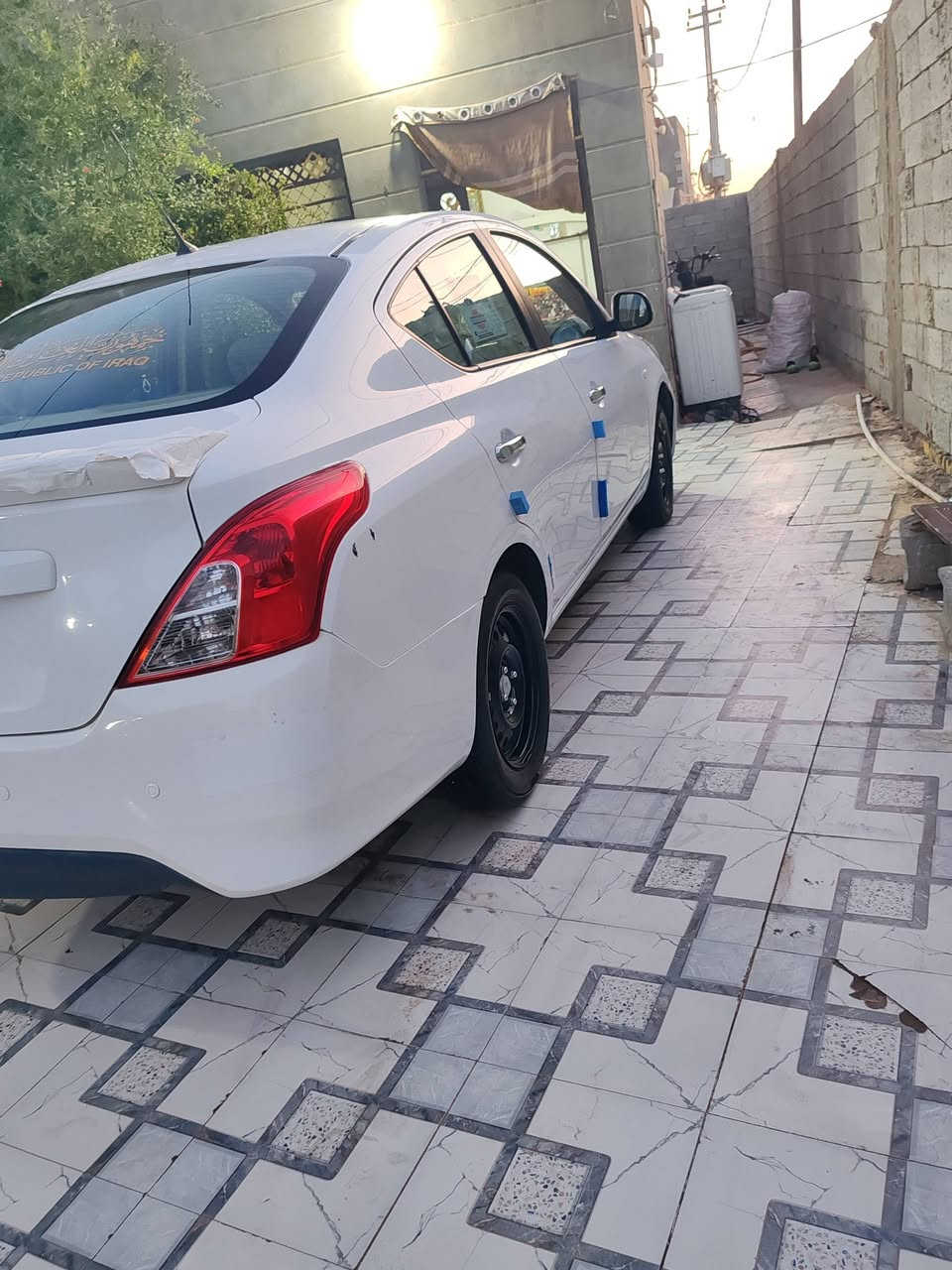 السلام عليكم
نيسان سني للبيع موديل 2021 هندي بيها دحجات وشويه صبغ السياره حلوه وجاهزه تبريد حداديه باتري مكينه كير كله جديد مكاني ديوانيه السعر 82 وبيها مجال قليل للتواصل ***********
