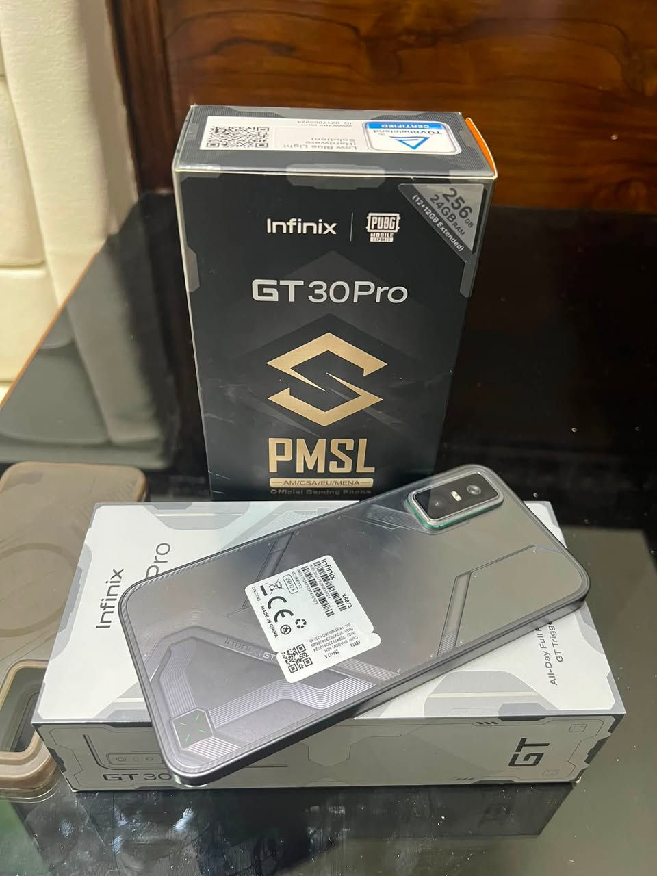 للبيع الغني عن التعريف 
GT 30 PRO 🔥
ذاكرة 256 عشوائي 24✅
نضافة 100‎%‎✅
ملحقات باكيت وراس شحن الاصلي 45W+ الكفر الاصلي ✅
السعر 375 وبي مجال بسيط 
مكاني فلوجة قرية المختار
تواصل واستفسار *********** اتصال او واتساب
