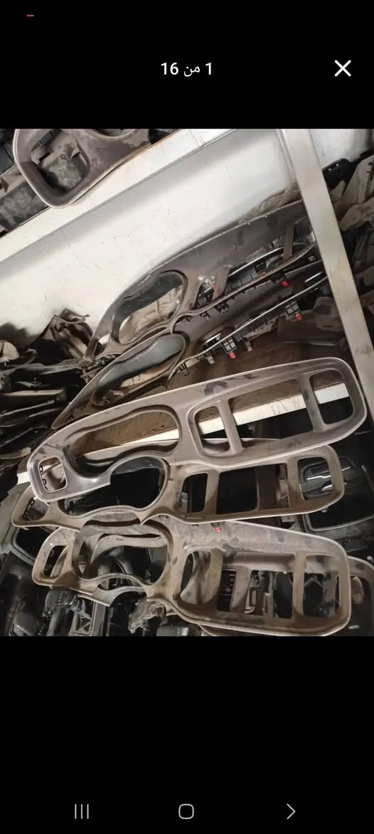 كاميرا جارجر أوباما بدون ملحقات 40 الف 
مرايا جانبية جارجر أوباما جهة سائق 35  الف 
بورد تبريد عادي جارجر أوباما 25  الف 
إطار شاشة جارجر 35 الف 
مرايا وسطيه فول مواصفات 25  الف
شفتات ستيرن جارجر أوباما 65 الف 
لويات جارجر أوباما جالنجر زوج 30 الف 
فيش لايت جارجر أوباما تفصيخ زوج 25 الف 
تحكم جام باب الصدر 20 الف 
تحكم جام باب خلفي 10 آلاف 
أضواء رقم زوج 25 تك 15 الف
حساس صالنصة اوكسجين 25 الف 
زوج سماعات الباين اصلي تفصيخ 25 الف

عندي اهواي أغراض علق أو راسلني واتساب وابشر 
***********
 هذا العرض لمدة محدودة

نص مكتوب في الصور:
- 16 من 7
- 1 من 16
- 2 من 16
- 6 من 16
- 5 من 16
- 20 من 20
- 14 من 20