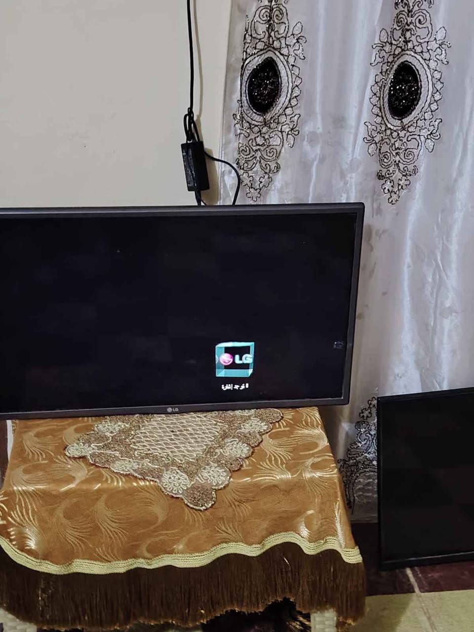 شاشتين • ال جي • ذكية