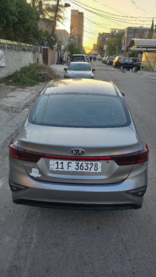 للبيع – كيا سيراتو 2019 وارد خليجي
اللون: رصاصي.
محرك 1600 CC.
الماشية:122.000 كم.
كير : أوتوماتيك AT.
المحرك والگير مكفولان وبحالة ممتازة.
توجد طخات متفرقة كما موضحة بالصور.
يوجد ضرر في باب السائق تم ارجاع بارد .

السعر المطلوب: (122 ورقة) قابل للتفاوض بالمعقول.

للتواصل والاستفسار على الخاص
*********** بغداد, العراق
