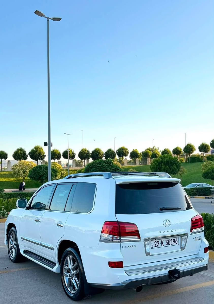 Lexus lx 570 2015
ليگزز 2015 بريمي
 100000كم حه قيقي رؤشتوه 
مواصفات فول فول
به صمه 
سلايد 
شه غال 
كه له ديڤي دي
٥كاميرا
سه لاجه 
ناو زه رد  
لايت زينؤن 
كوشن جلد  
کوشن ساردوگەرم
کوشن خه زن
ده بل هه وا 
نيزامي ئيكؤ سپؤرت 
گير سوكان حاسه و ئاوينه شه فت و درگاي دواوه جه گه .راداري پيش
 
بێ بۆیاخ
بێ ساردی
دەعمی بۆدەعمی بەشەرت
مه كينه و گيري به زه مان و به شه رت
 سه نه وي هه زه ي نويه 
به ناوي خؤمه وه يه تا يه ي تازه يه و له سه ر ده قي شه ريكه ماوه ته وه

سعر:٤١٨$
***********
——

ليكزز  2015   خليجي  بريمى   فول  مواسفات LX 570

اللَّهُمَّ صَلِّ عَلَى مُحَمَّدٍ وَعَلَى آل مُحَمَّدٍ
ارخص سعر و انظف سيارة 📦📦📦

رقم /[ *********** ]

ليگزز   2015    بريم  اصل  داخل  اصفر 

 سياره (٦ ) كوشنات كهرباي (٤ ) دگم

سياره (8) ايرباكات  ٣شاشات

بدون صبغ بدون بارد كفاله عامه بشرط سونار

سياره ماشيه      ١٠٠ الف كيلومتر حقيقي

4 اطارات و ويل جديد شريكه 

سياره محرك و الكير بشرت مامفتوح جديد جديد

سياره حيل نظيفه كلشي علي بلادي  كل غراض بلادي موجودة

مواصفات

(بصمه .. الانزلاق .. كشن جلد  .. ثلاجه ..  زينون . .. نيظام ايكو .. كوشنات تبريد و تدفية .. رادار
.. ستيرن كهربائى سندوق شفط .. جكات .
تشغيل عن بعد ..  باب بصمه )

نظافه  ١٠٠٪ كامل سيرڤس بدون نقص و مصرف

سياره مال بيت أي نقص مابيها

نفس اليوم تحويل  حاظر مباشر
 
 سياره داخل / سليمانيه 

سعر ..   ٤١٨..مجال قليل السليمانية, العراق
