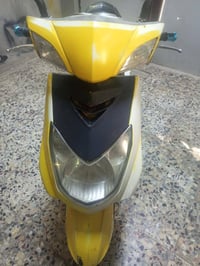 سكنس فحل كابريتر للبيع او مراوس الدراجه كامله مكمله كهربائياتهة شغاله ...