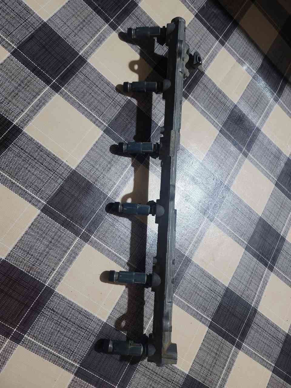 من رخصة الإدارة المحترم 

سلام عليكم نوزلات مكينة 2.5  vvt  شرط الشغل وهاي تصويرهن كدامك شرط على الفحص اذا موزينات مرجوع مالات حاوية فاتحهن من مكينة بيدي السعر 90 الف وبيهن مجال مكاني بالبصرة قضاء ابو الخصيب حي عسكري رقمي للتواصل *********** سيد  مرتضى
