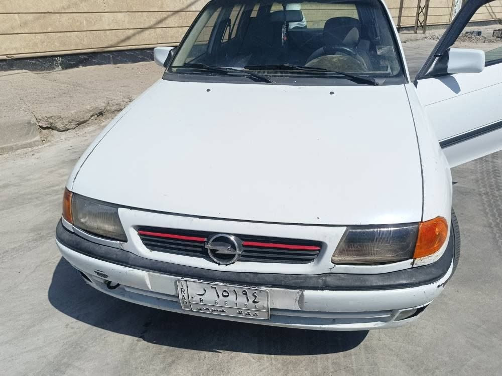 اوبل استرا رقم كركوك مشروع وطني كابون بنزين بي محرك 16 كير محرك بشرط سعر 45 ورقه عنوان كركوك شورجه رقم موبايل *********** او *********** كركوك, العراق
