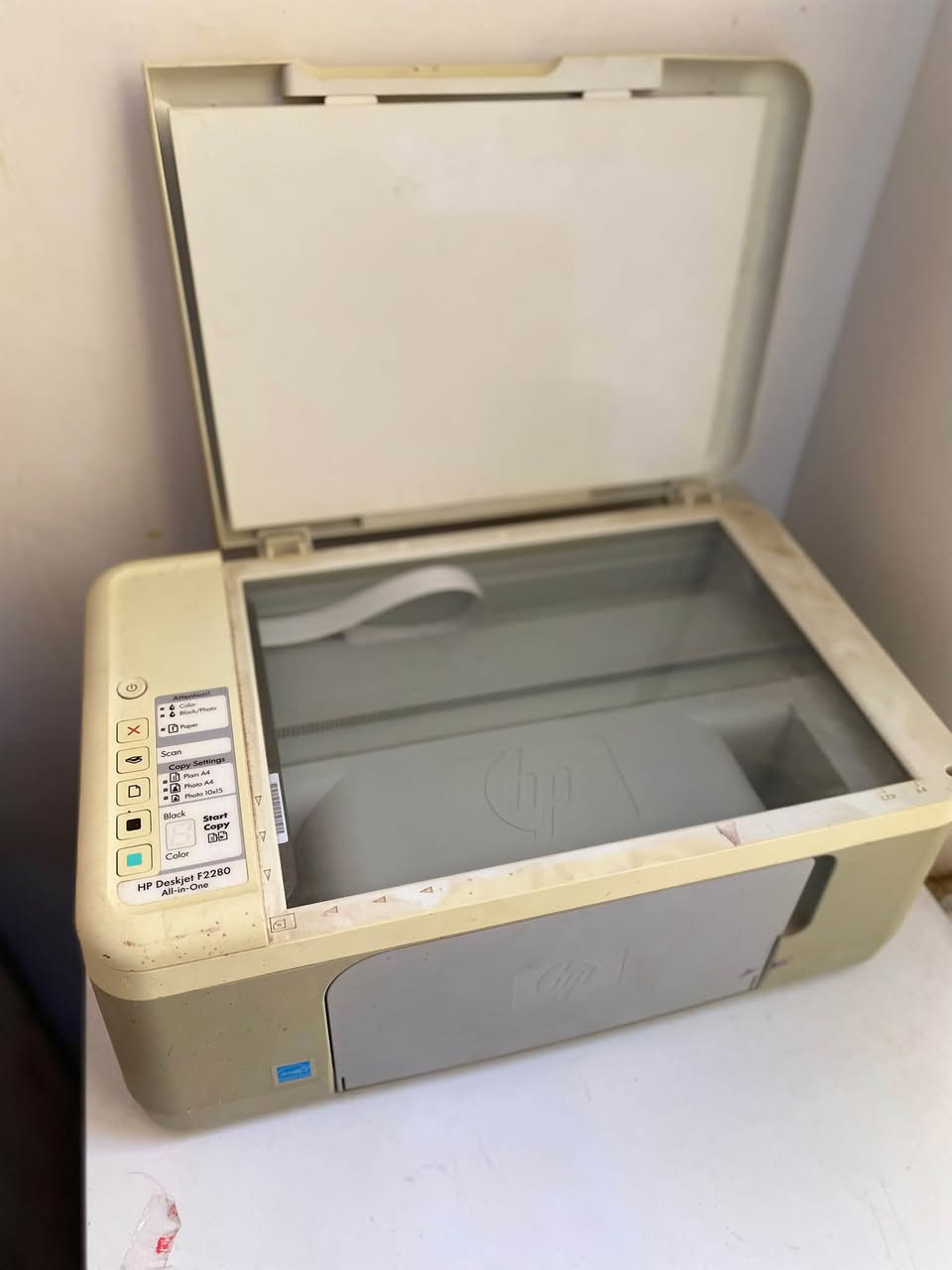 طابعه hp للبيع نقصها بس كيبل 
السعر 45 وبيها مجال
