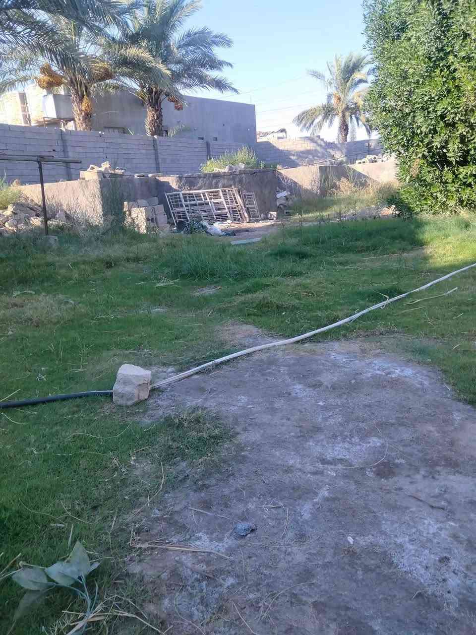 مو جود قطعتين.   زراعي     سلام عليكم عندي قطعه ارض للبيع وجه 7 نزال 37 شارع 10 مي وكهرباء فوكاك منطقة مسكونه من   منطقة مسكونه من ا أول فرع الكورنيش أول فرع شارع 30 الجديد *********** واهاذا رقمي واتساب

