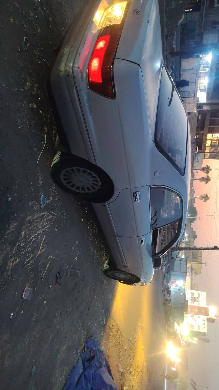 بطة منفصل • ١٩٩٢ • رقم بغداد