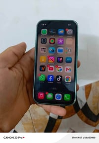 آيفون 13 • نضيف • مبدل شاشه